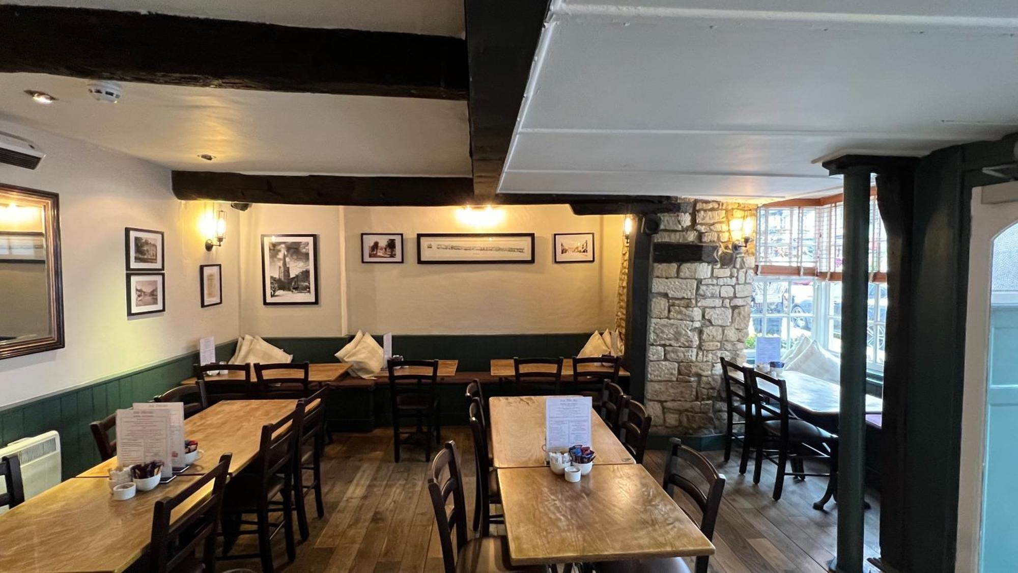 Priory Tearooms Burford With Rooms מראה חיצוני תמונה