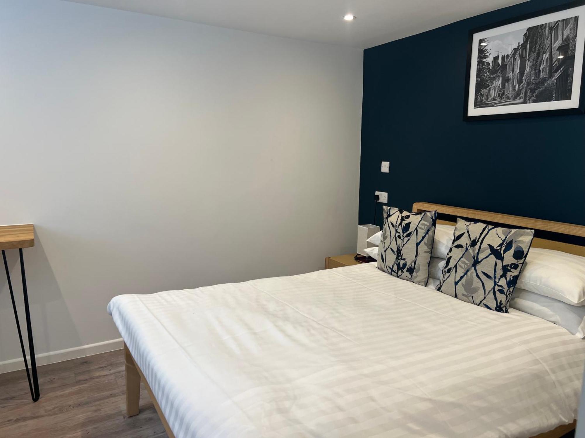 Priory Tearooms Burford With Rooms מראה חיצוני תמונה
