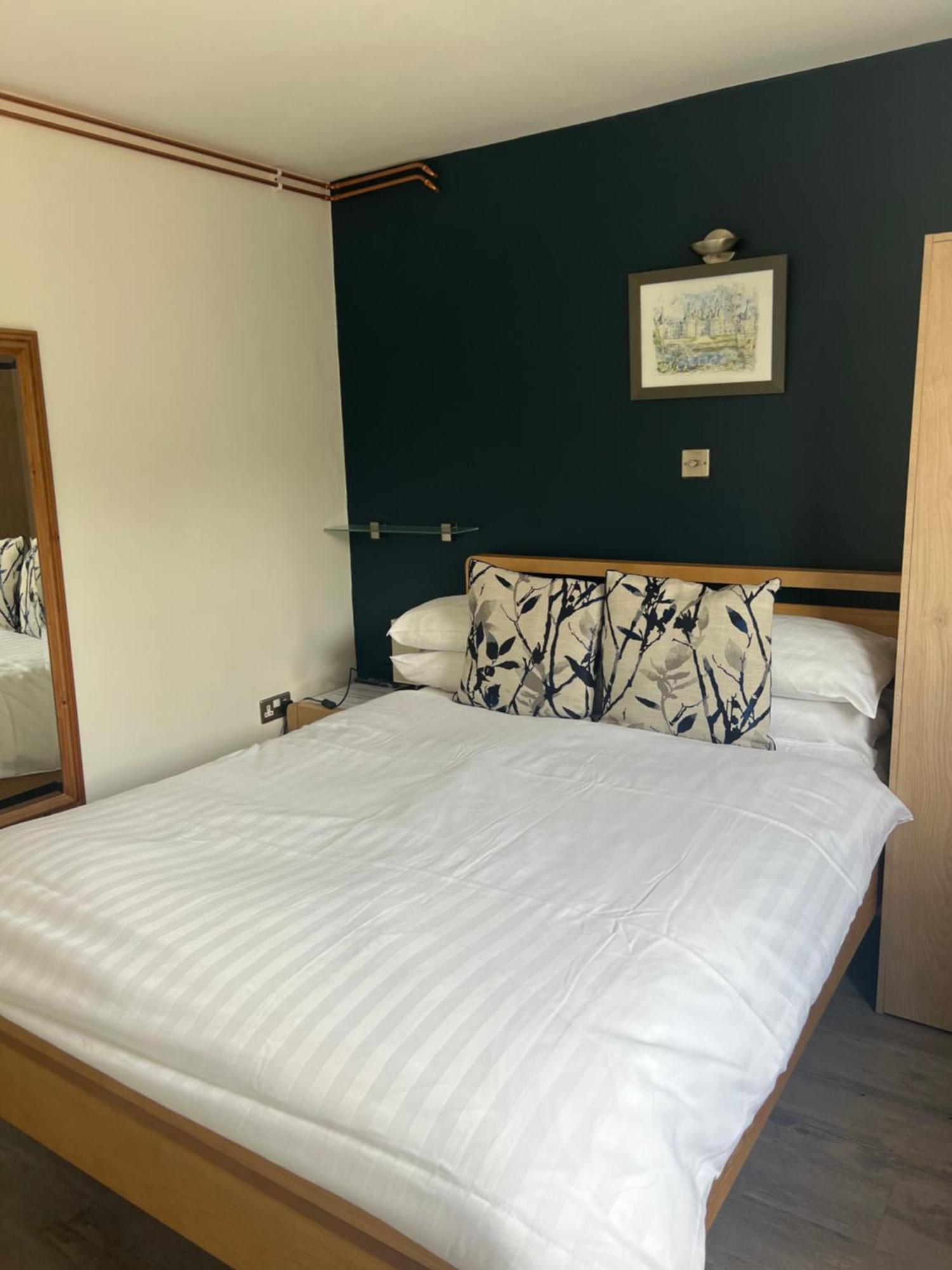 Priory Tearooms Burford With Rooms מראה חיצוני תמונה