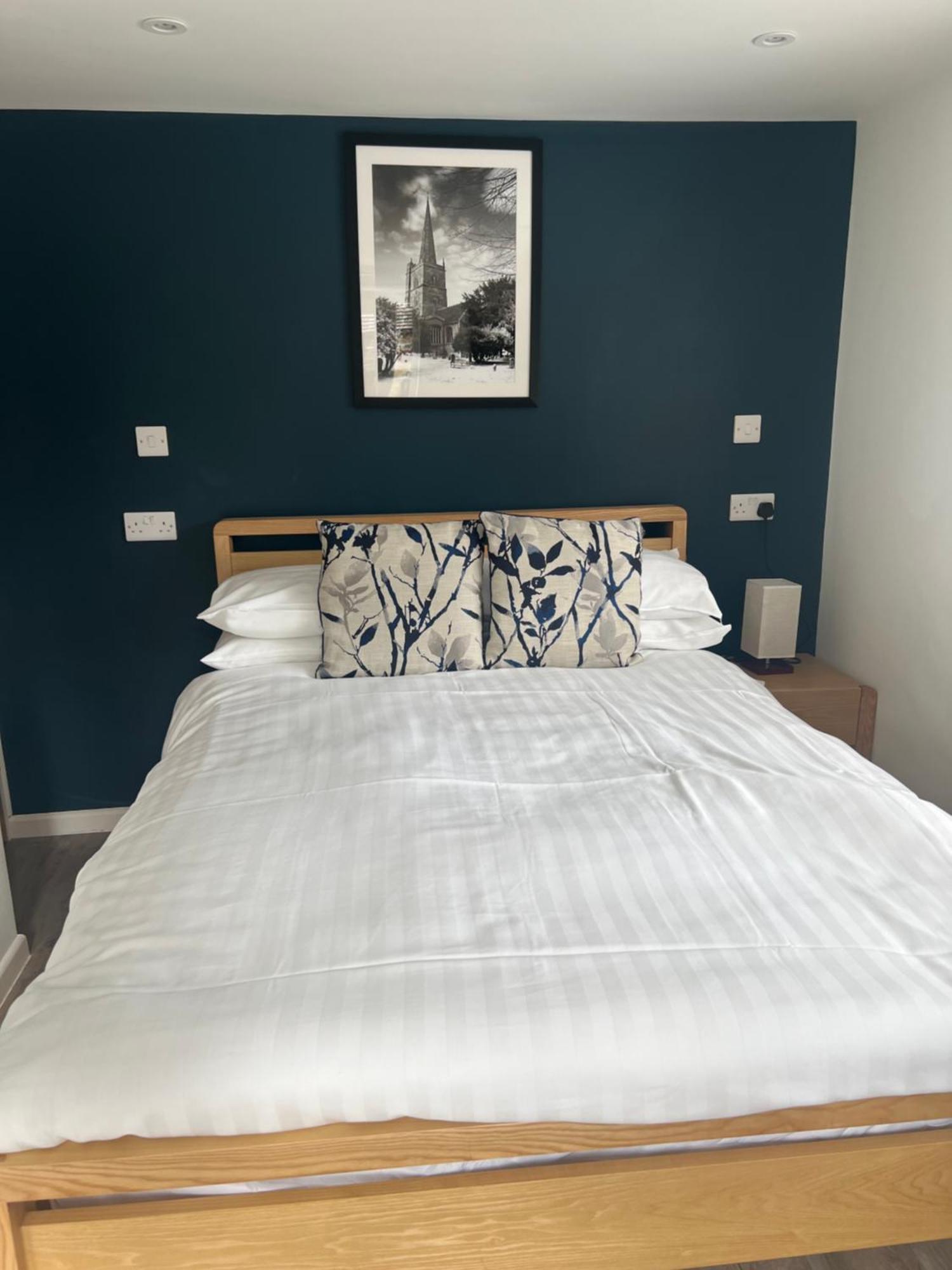 Priory Tearooms Burford With Rooms מראה חיצוני תמונה