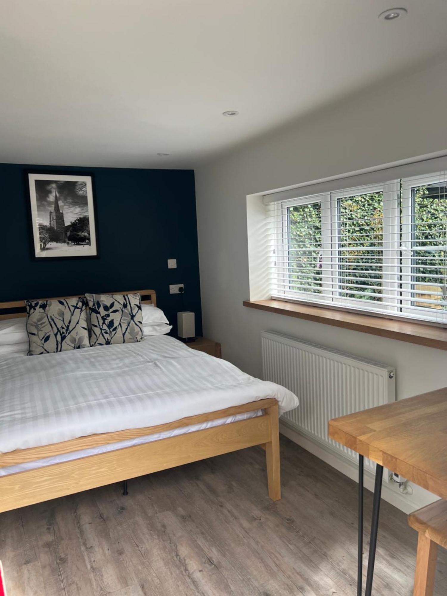 Priory Tearooms Burford With Rooms מראה חיצוני תמונה